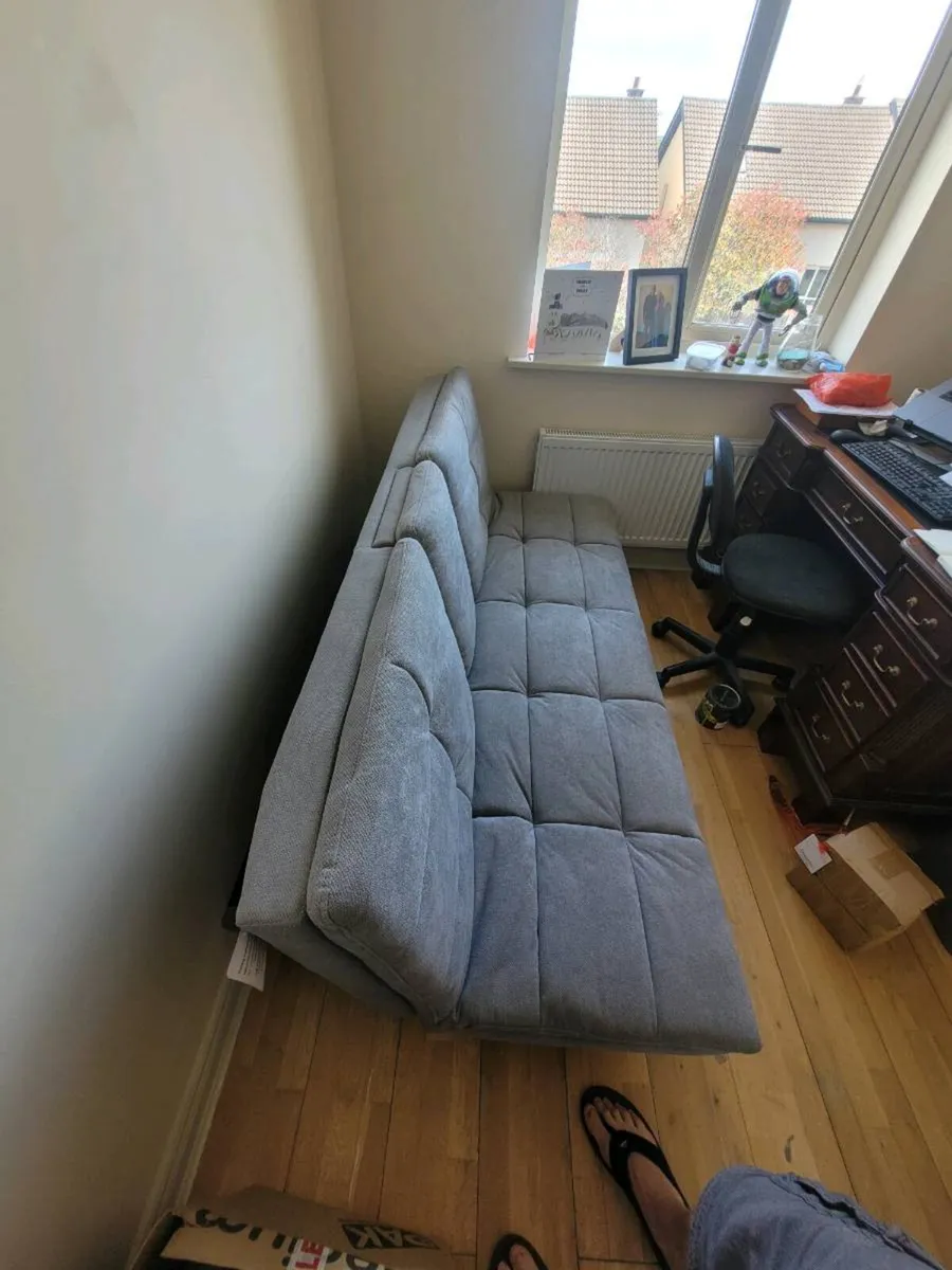 2 seater sofa bed - Image 3