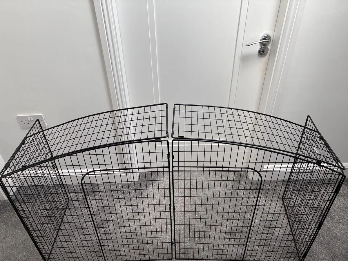 Safety guard for fireplace - Image 1