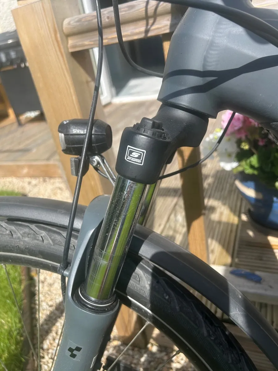 Cube Active Line electric bike - Image 1