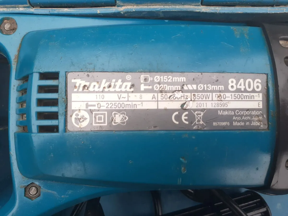 MAKITA 8406 DIAMOND CORE DRILL - Image 2
