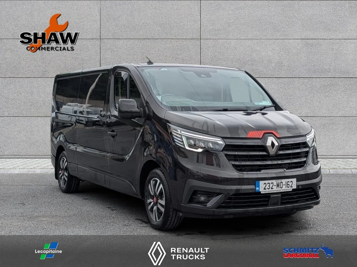 Renault Trafic Red Exclusive 170HP AUTO - Image 2