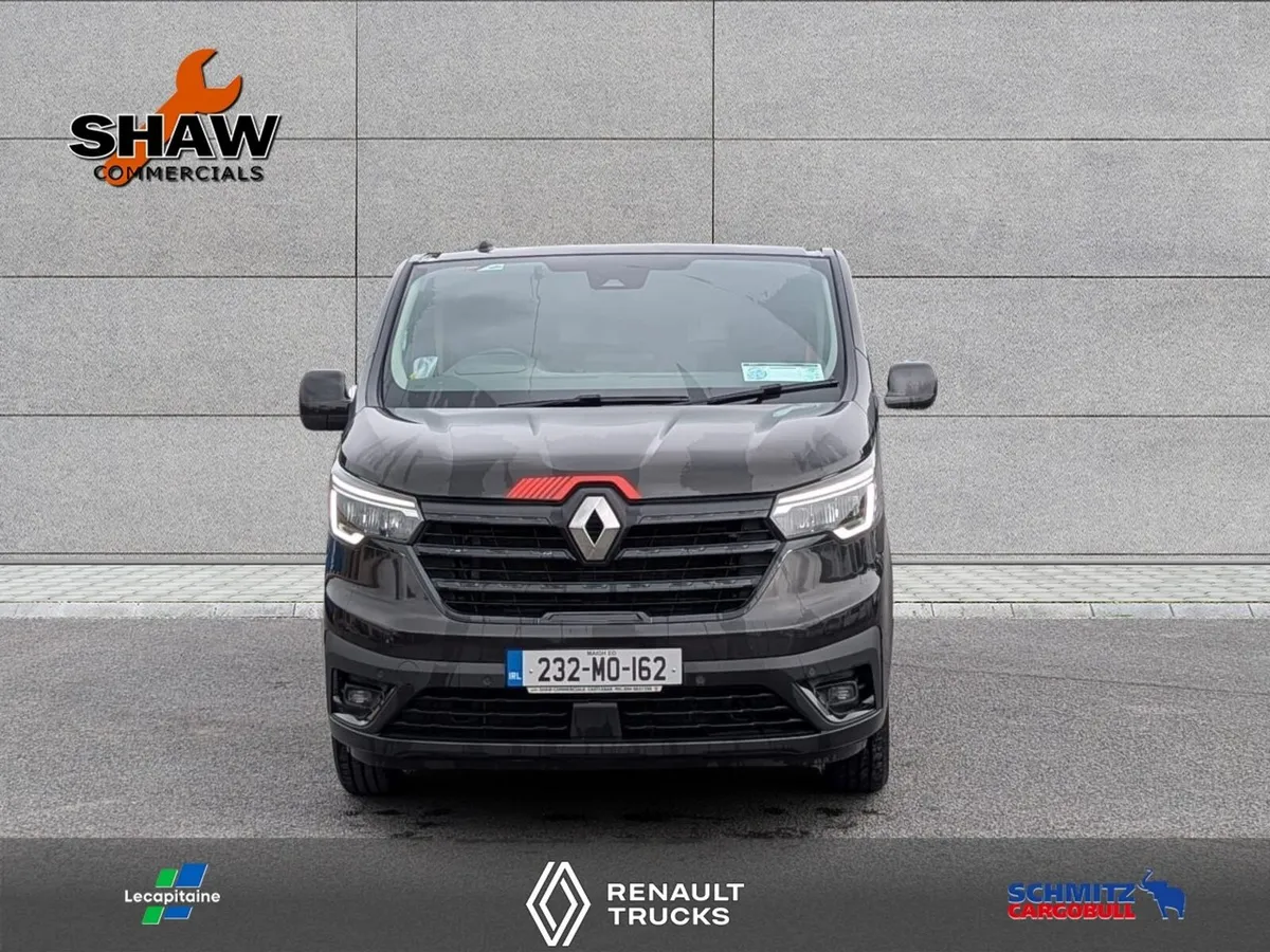 Renault Trafic Red Exclusive 170HP AUTO - Image 3