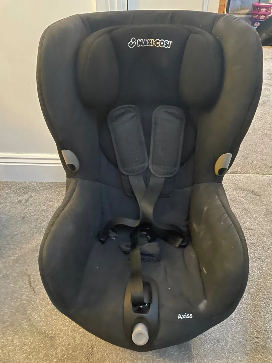 Maxi cosi car seat - Image 1