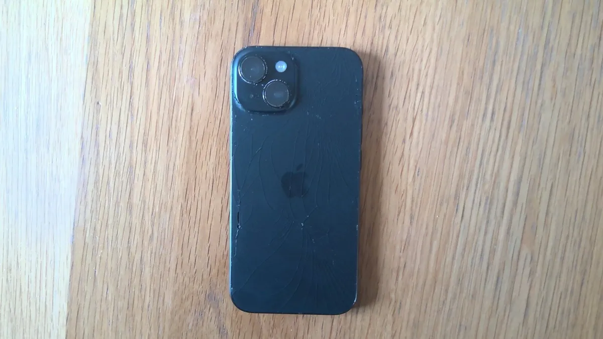 I phone 15 128gb - Image 2