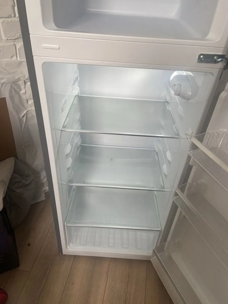 Power Point Fridge Freezer - Image 2