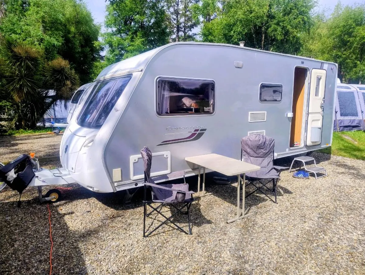 Top of the Range, Silver side Swift Conqueror in e - Image 1