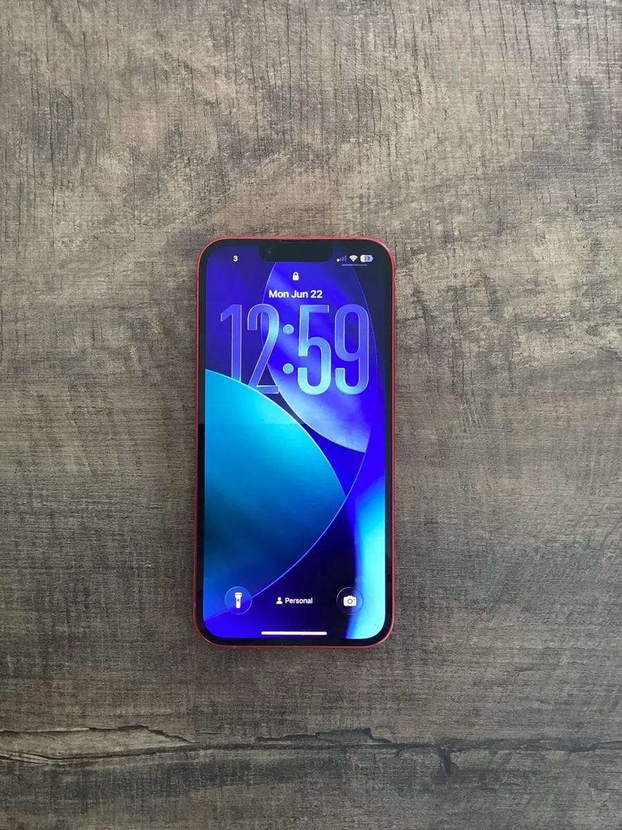 iPhone 13 - Image 1