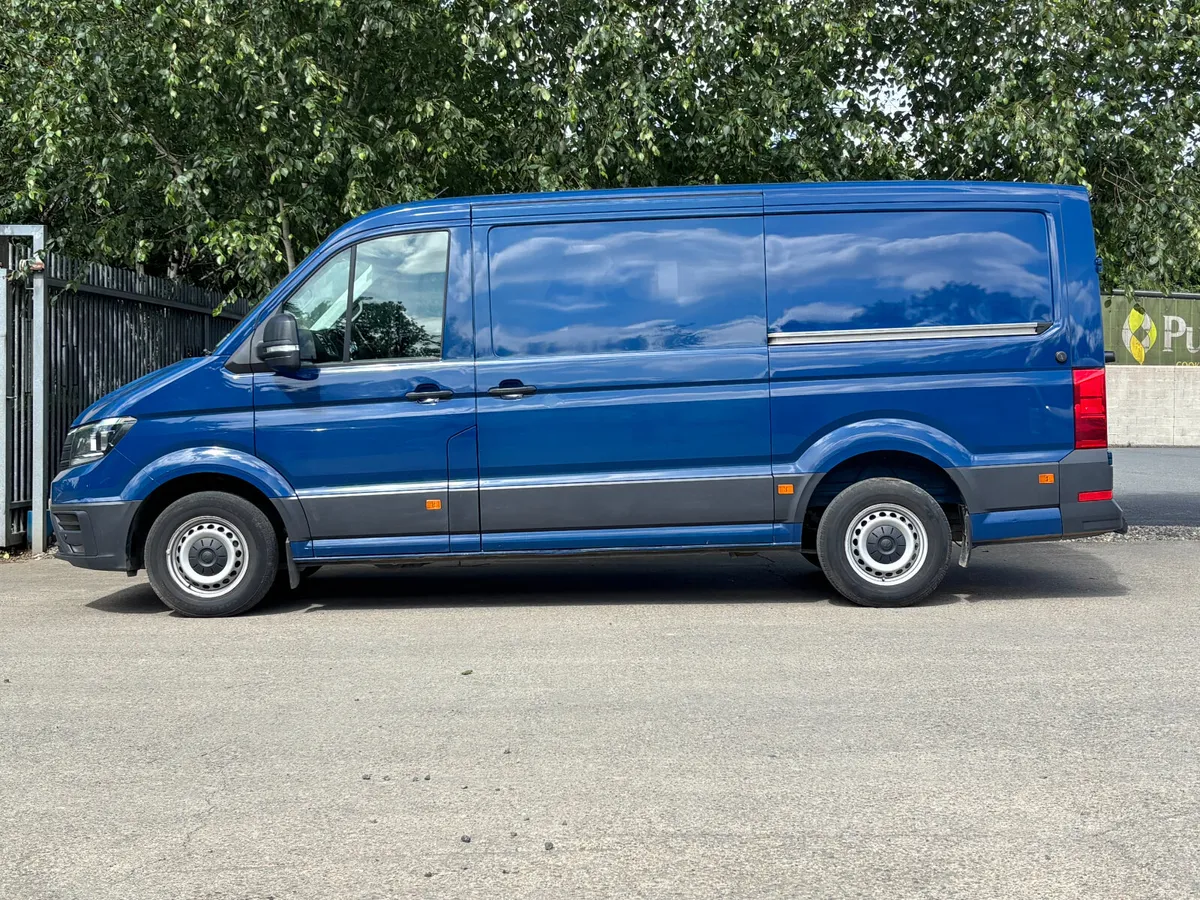 Volkswagen Crafter 2021 - Image 3