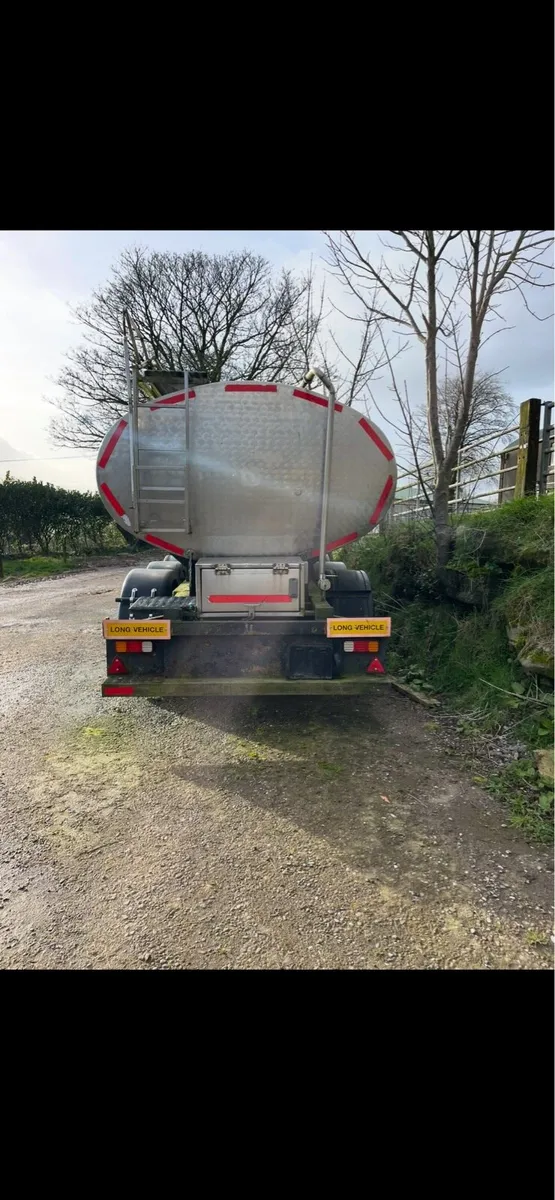 Tanker - Image 3