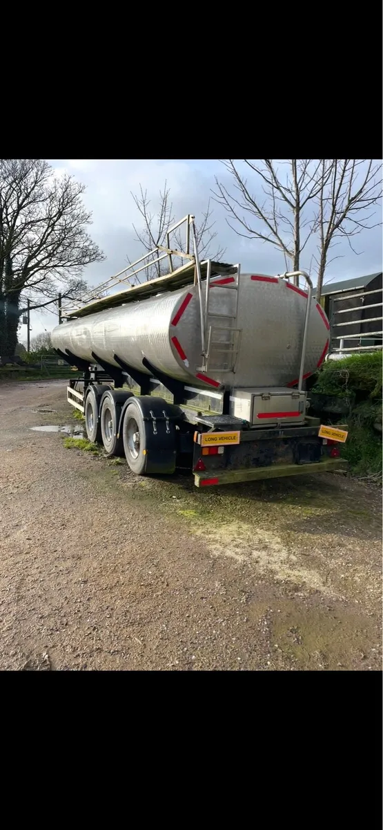 Tanker - Image 1
