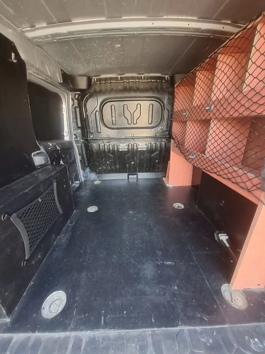 Vauxhall Combo 2014 - Image 2