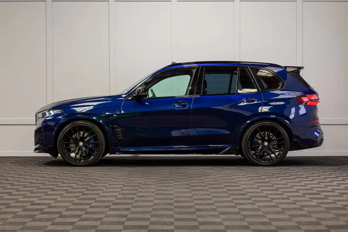 232 BMW X5 X-Drive 50e M-Sport 5 Seat N1 - Image 3