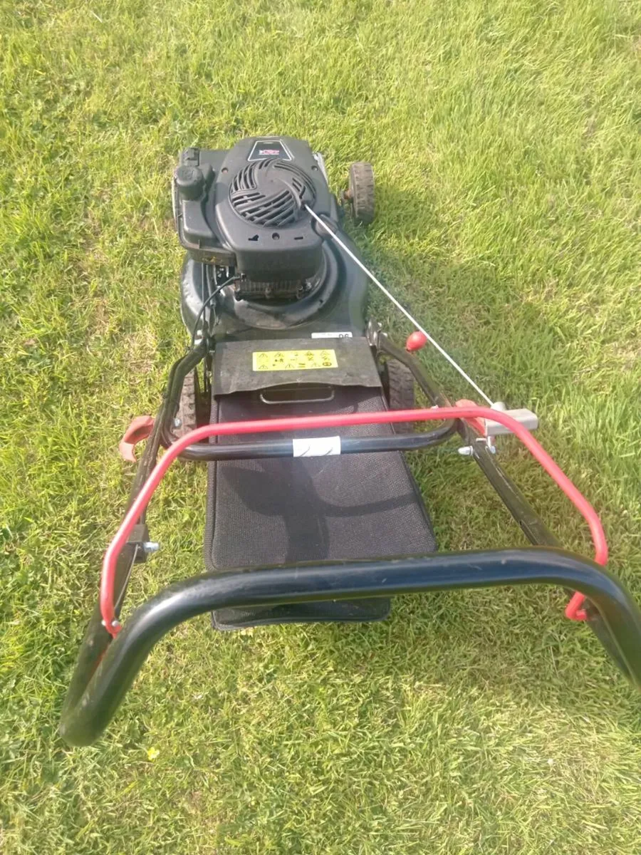 Lawnmowers - Image 3