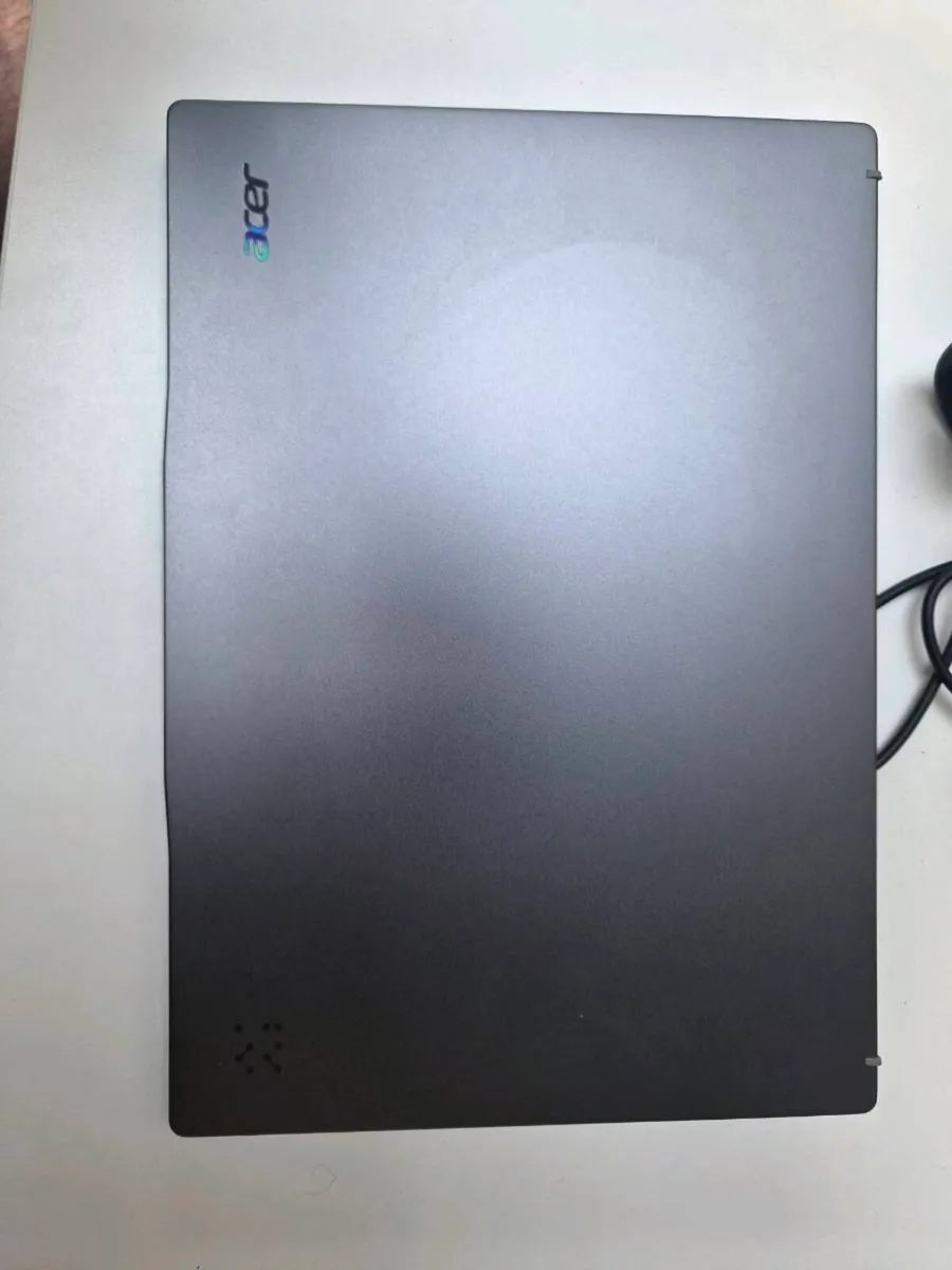 Acer Swift Go 14 AI Laptop - Image 2