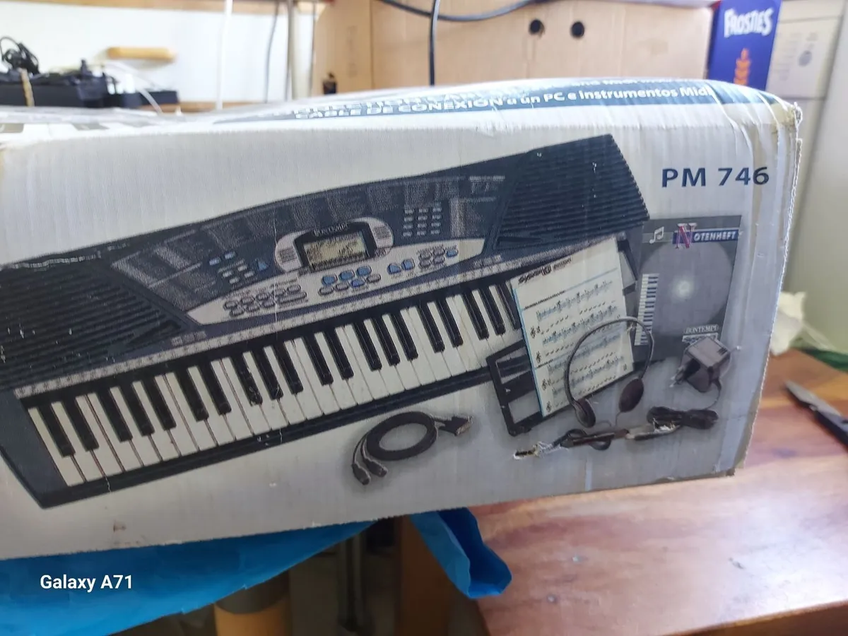 New in Box Bontempi professional Music Keyboard - Image 2