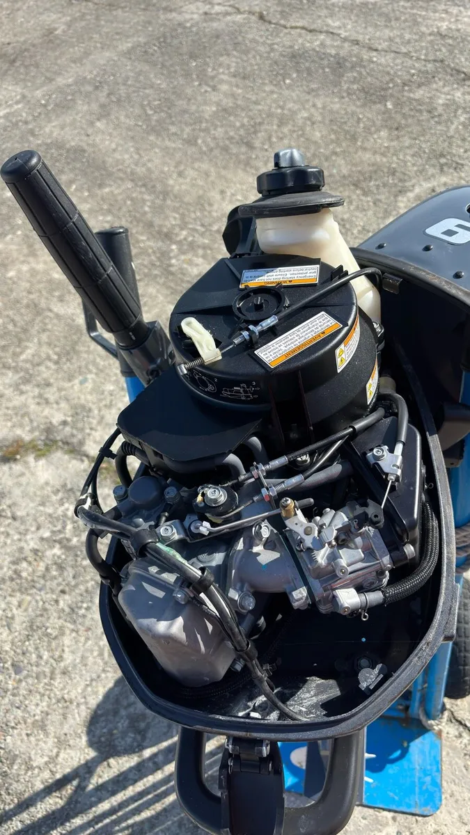 Yamaha 6hp outboard motor - Image 3