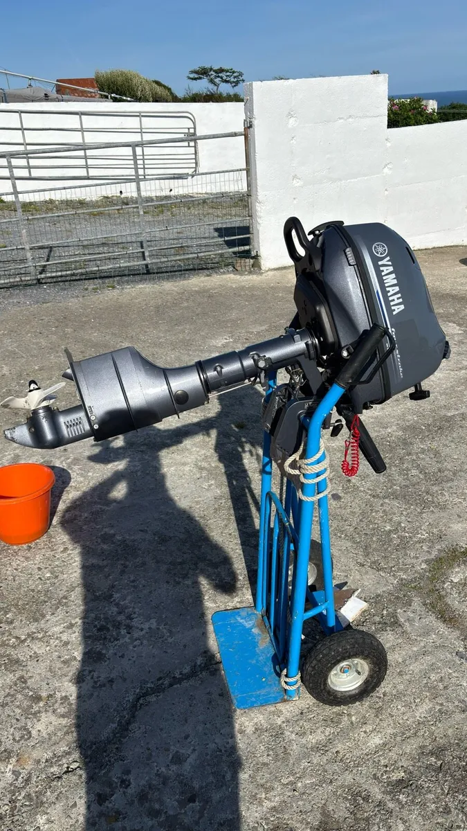 Yamaha 6hp outboard motor - Image 4