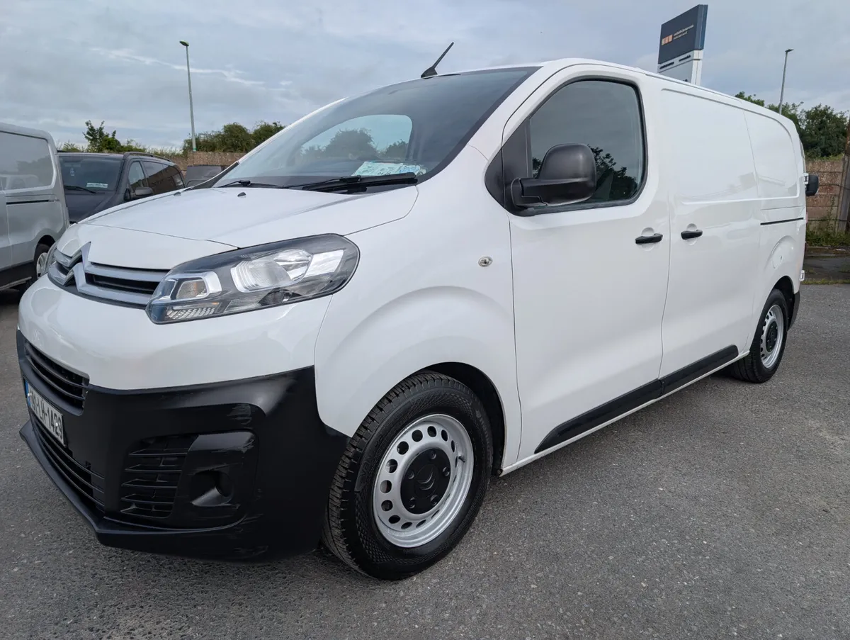 Citroen Dispatch low mileage - Image 1
