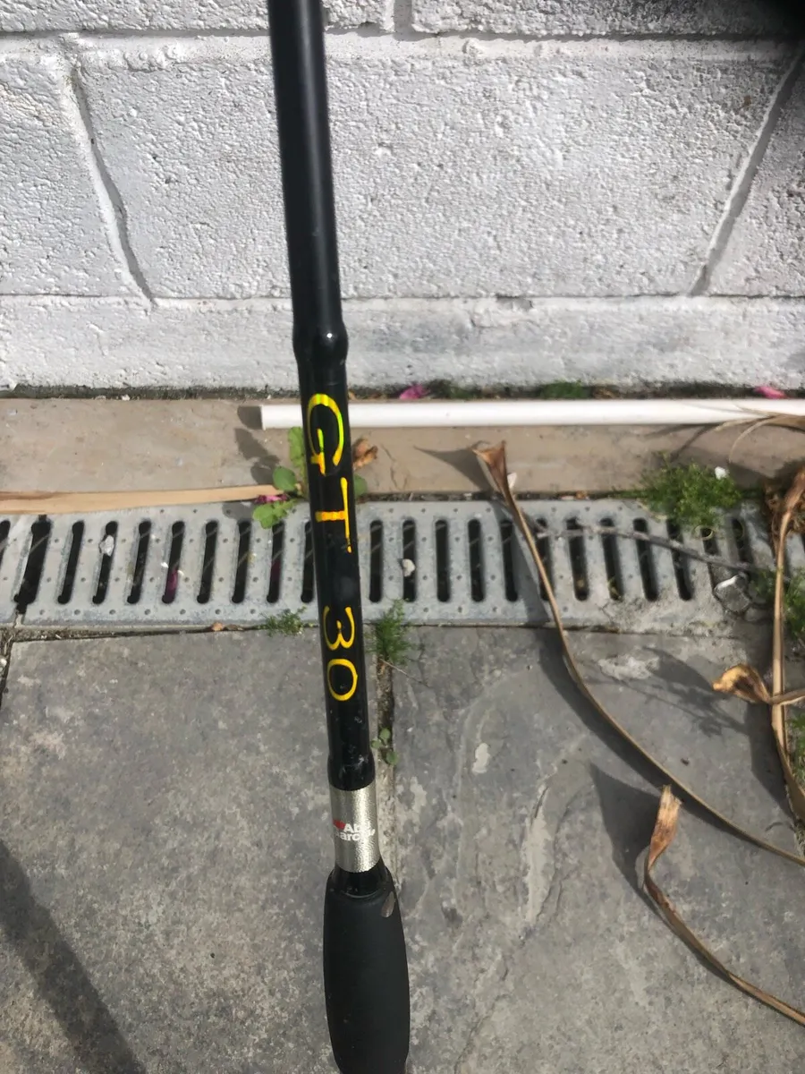 5 Fishing rods - Image 4