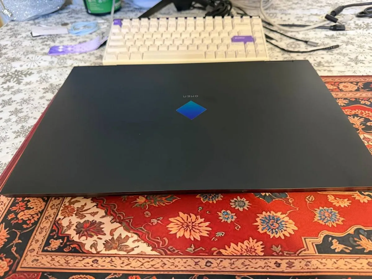 Laptop HP Omen 17 RTX4080 - Image 3