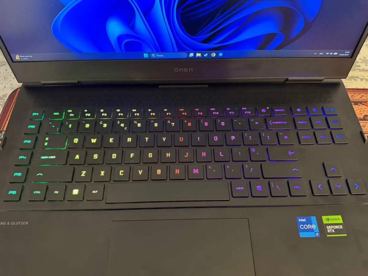 Laptop HP Omen 17 RTX4080 - Image 4