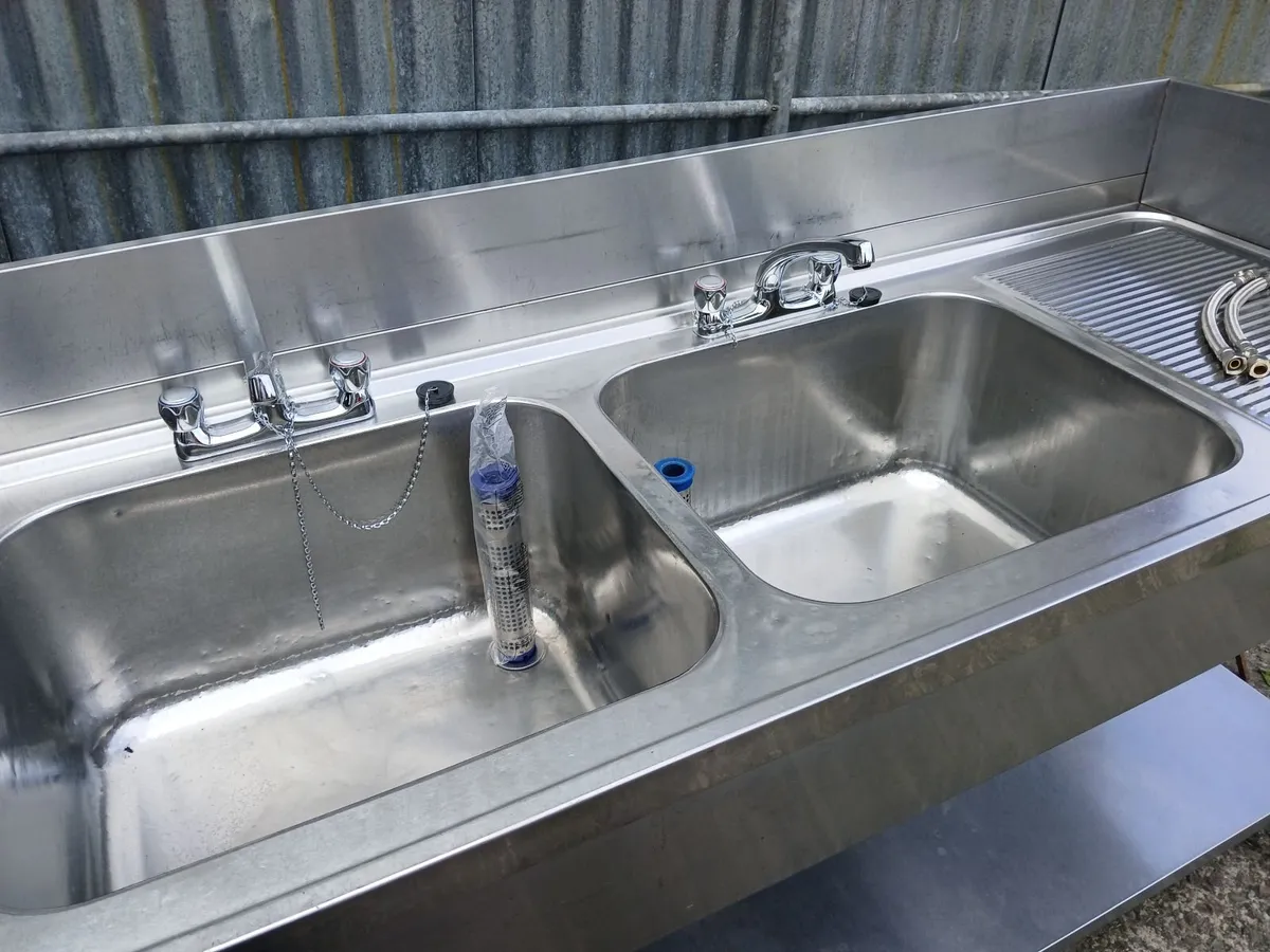 Staneless steel cabbinet double sink unit complete - Image 2