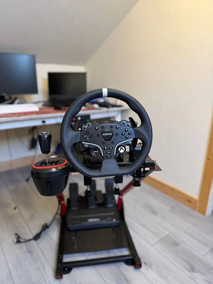 Moza R3 +Kit - Image 1