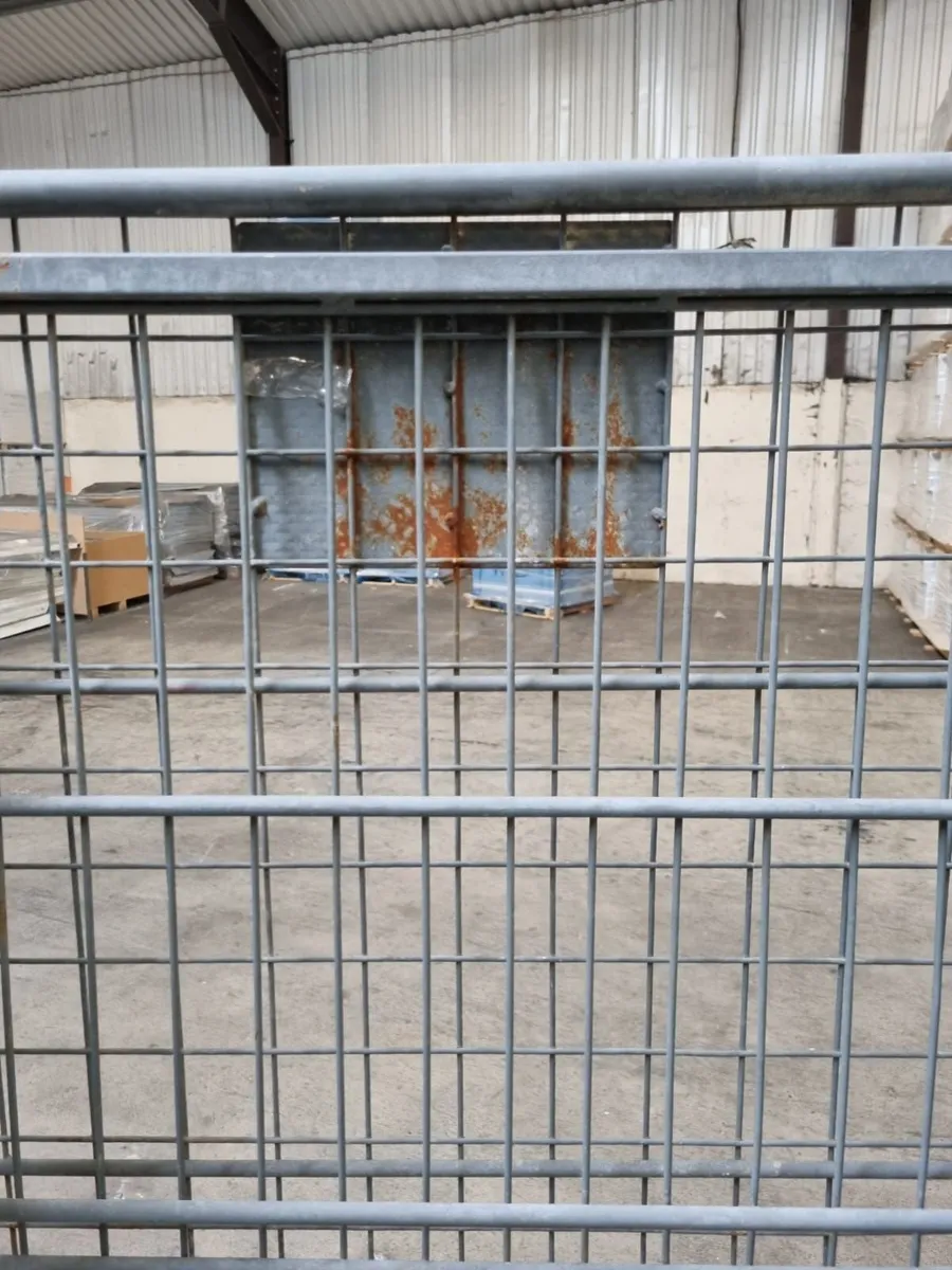 4 Sided Roll Cages - Second Hand - Image 4