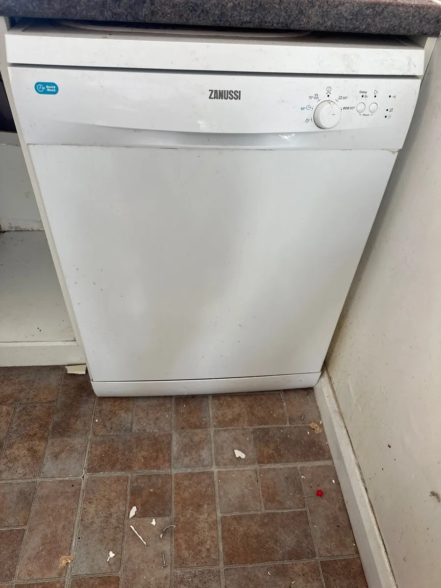 Zanussi dishwasher - Image 1