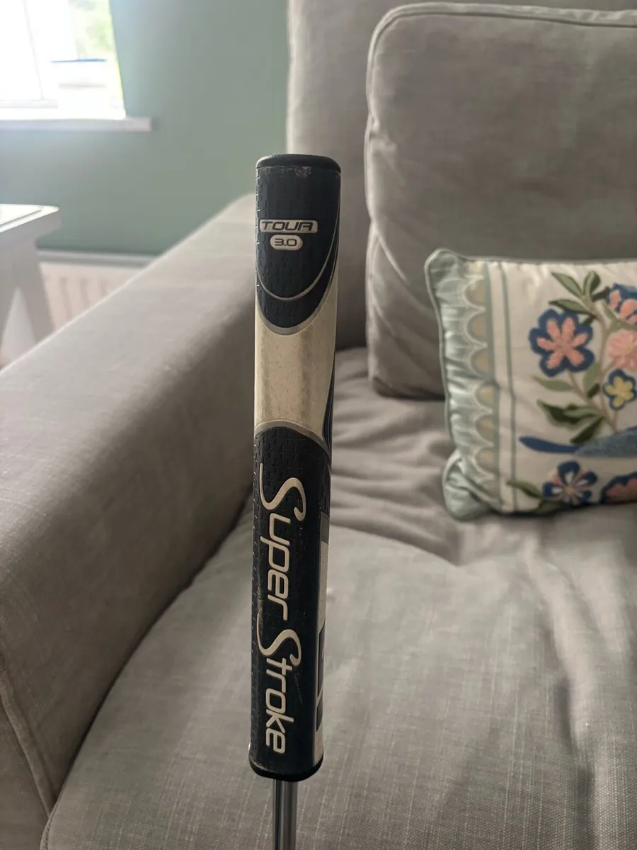 Odyssey White Hot OG putter - Image 3