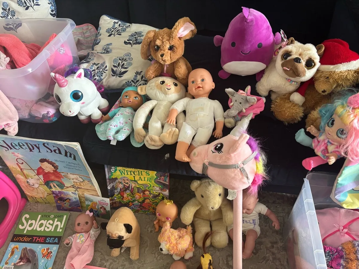 Toys dolls books - Image 4