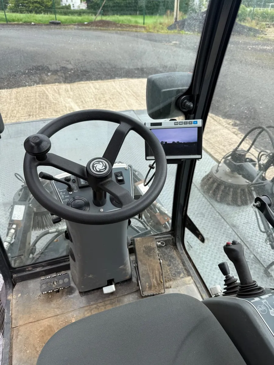Nilfisk city ranger Sweeper - Image 3