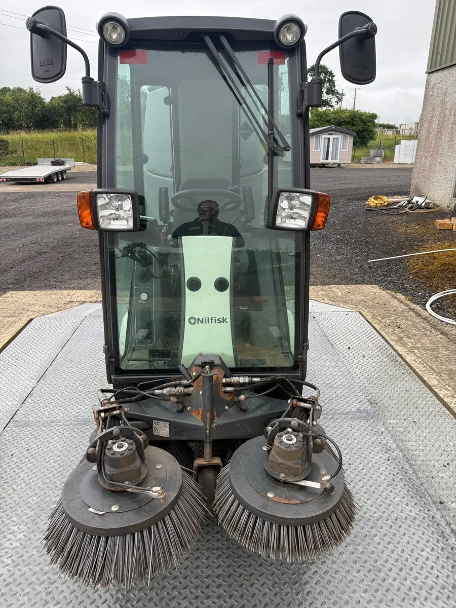 Nilfisk city ranger Sweeper - Image 4