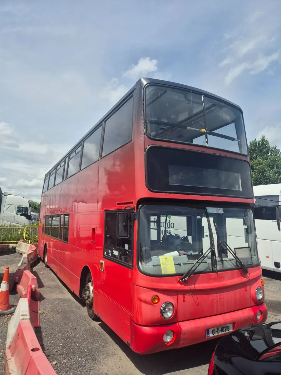Volvo Other 2001 - Image 2