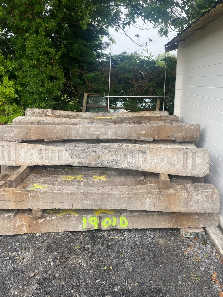 Concrete posts - Image 2
