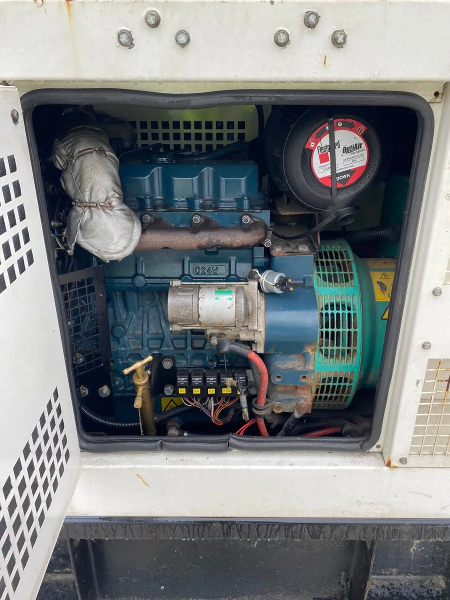 2016 CUMMINS C20 5DR 20KVA SILENCED GENERATOR - Image 2