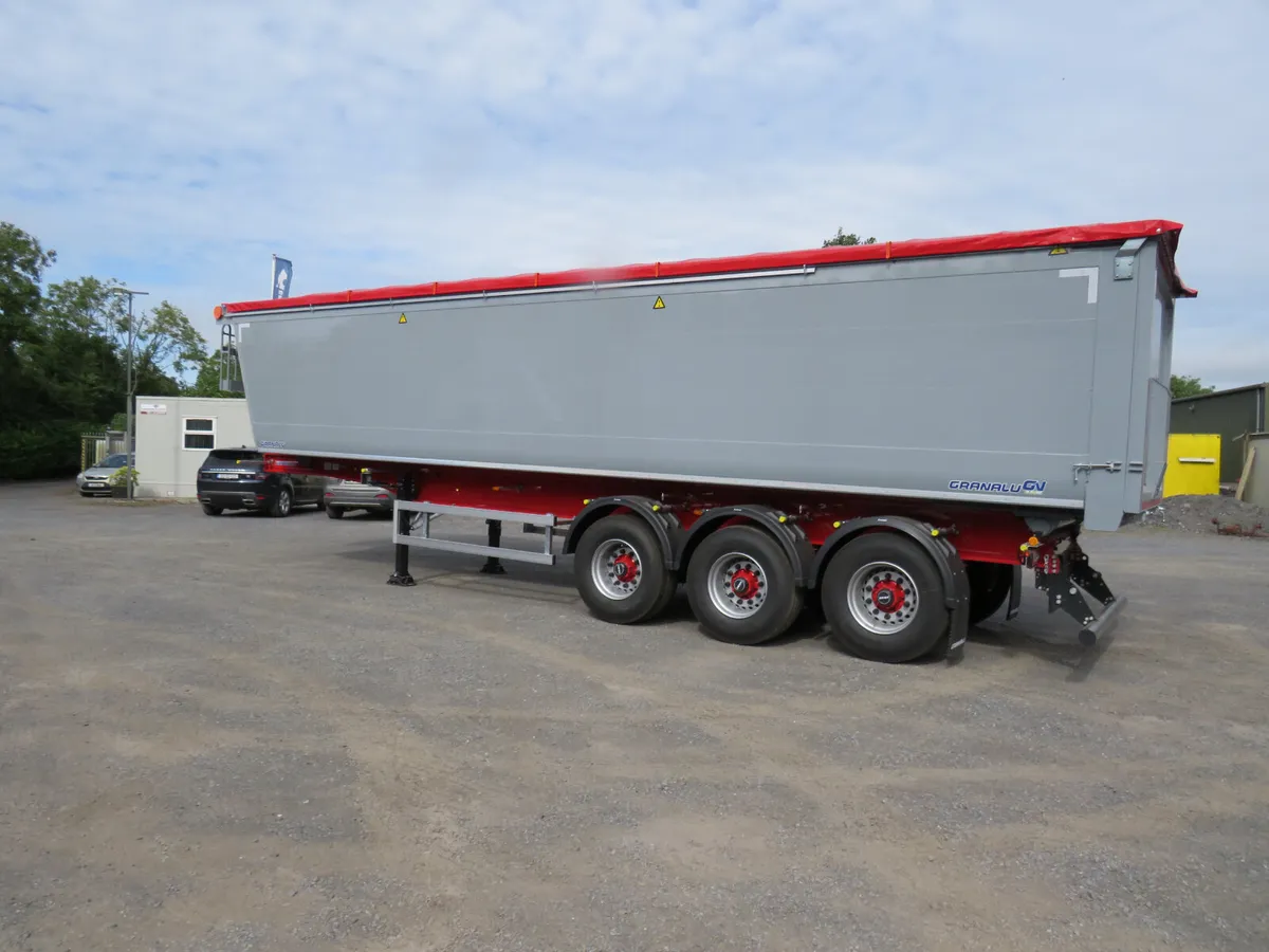 72 c.yd  Bulk tipper - Image 3