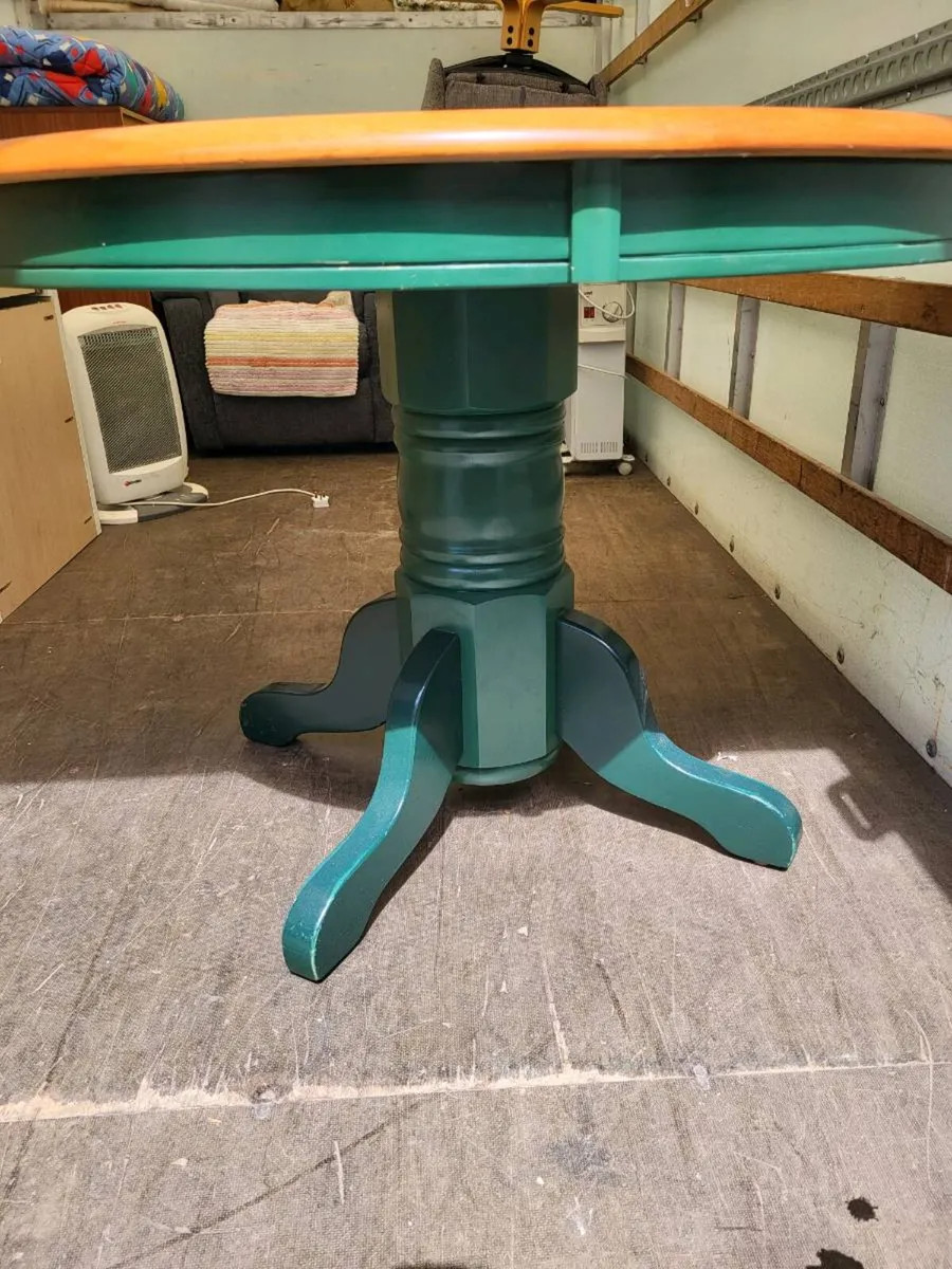 Kitchen Table - Image 3