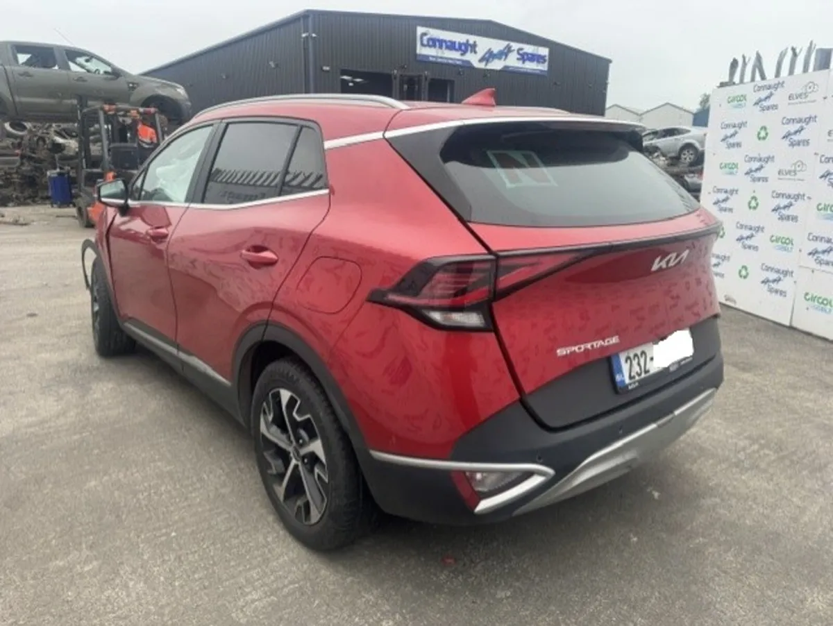 2023 KIA SPORTAGE 1.6H JUST IN FOR BREAKING - Image 3