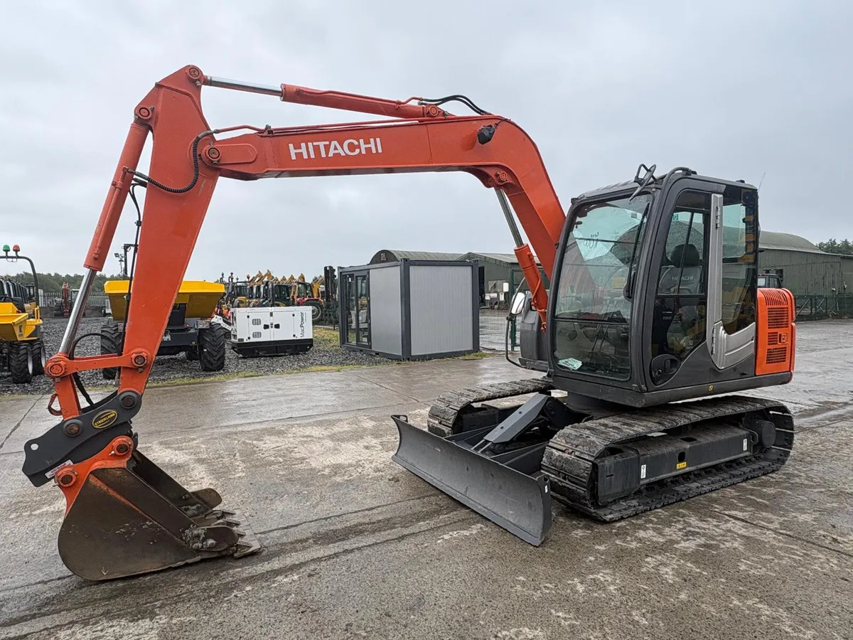 2016 Hitachi ZX70-3 - Image 1