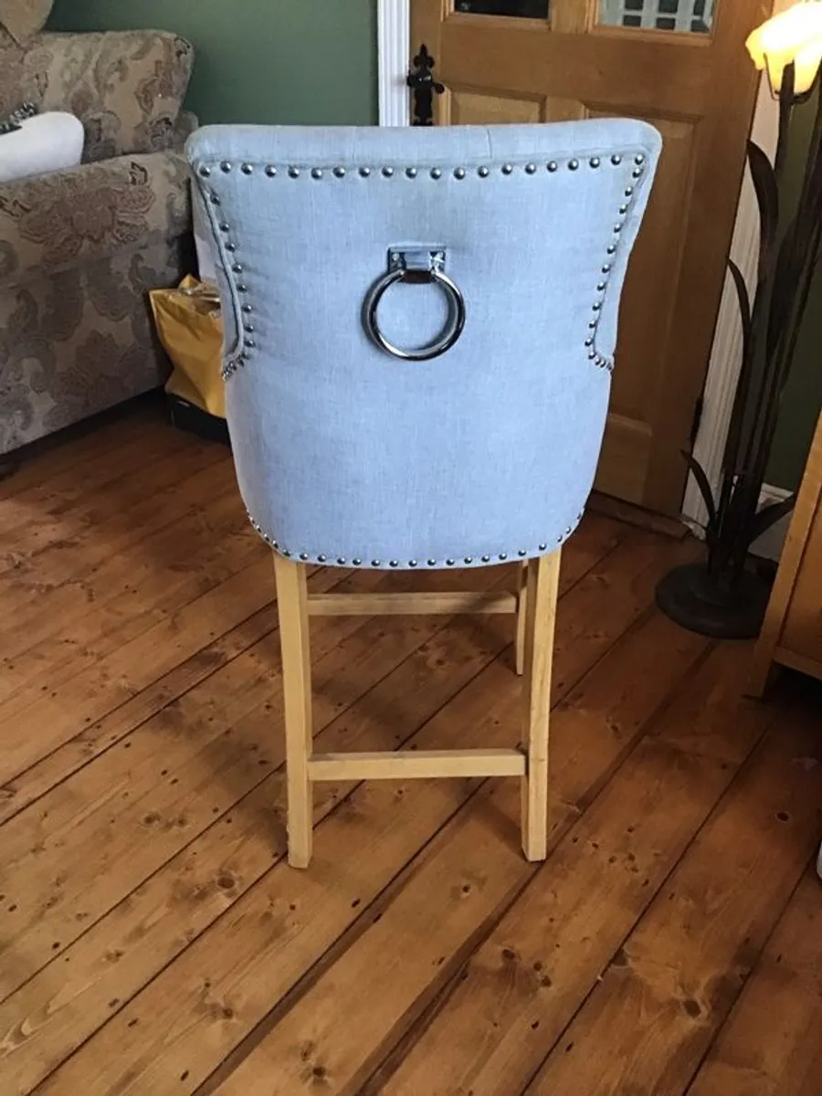 1. Dining chair and 1 High stool. Perfect condition. - Image 3