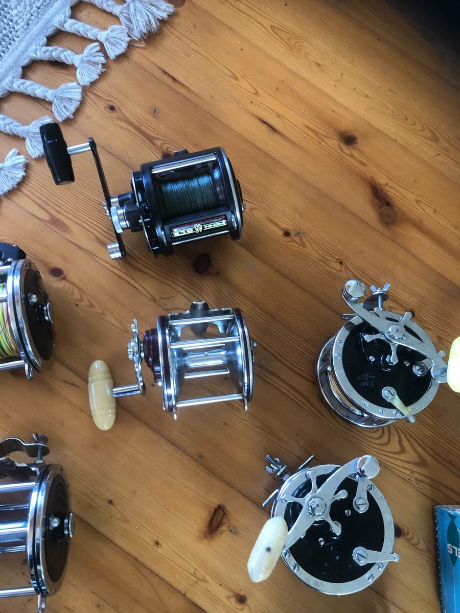 14 Fishing reels - Image 4