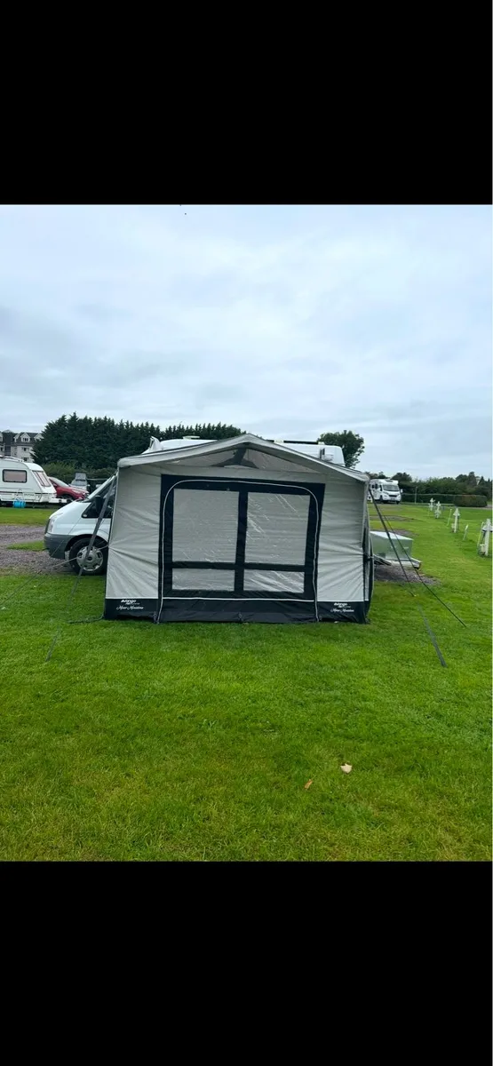 Vango air awning  motor montelena - Image 2