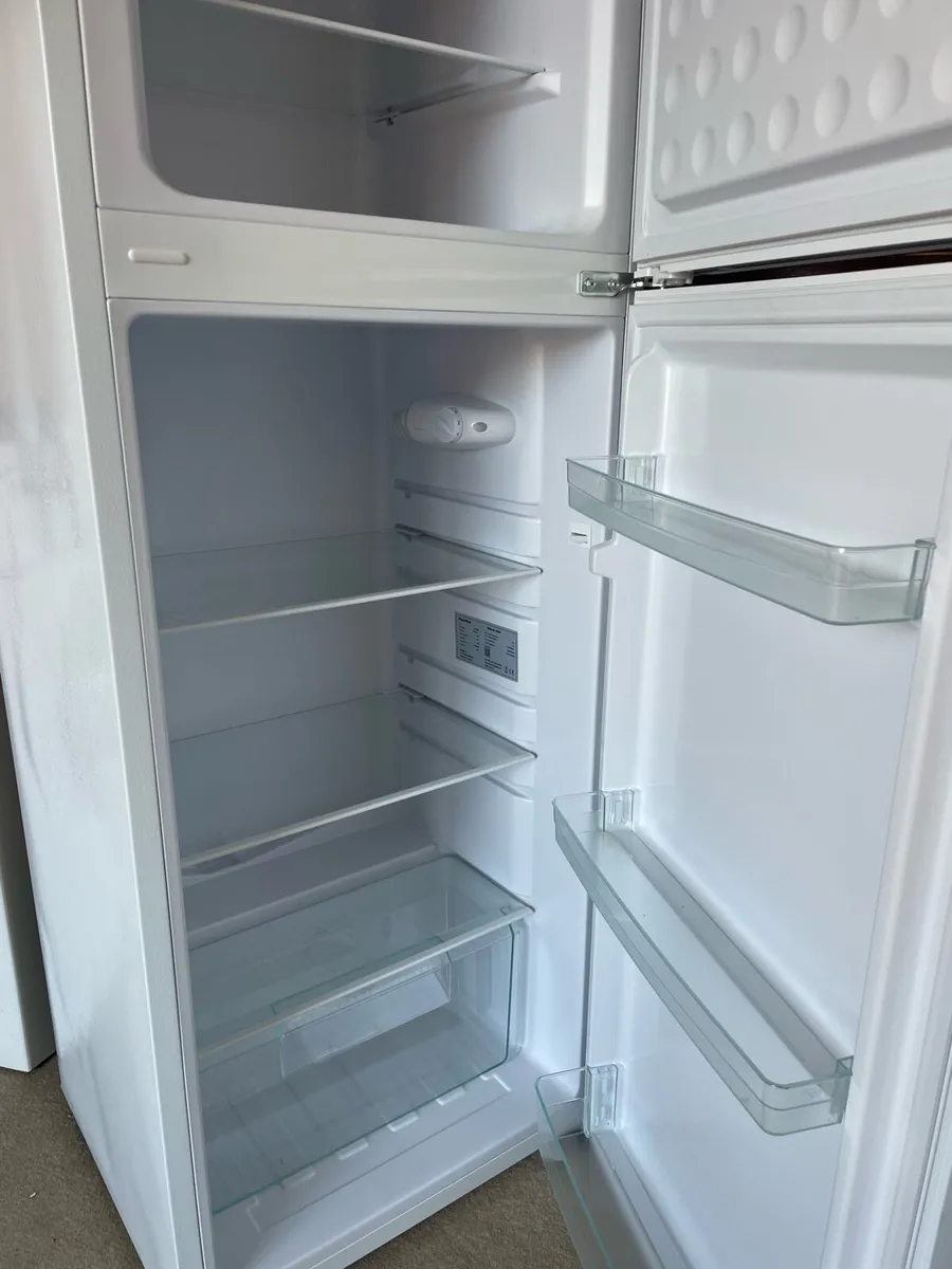 Fridge freezer - Image 2