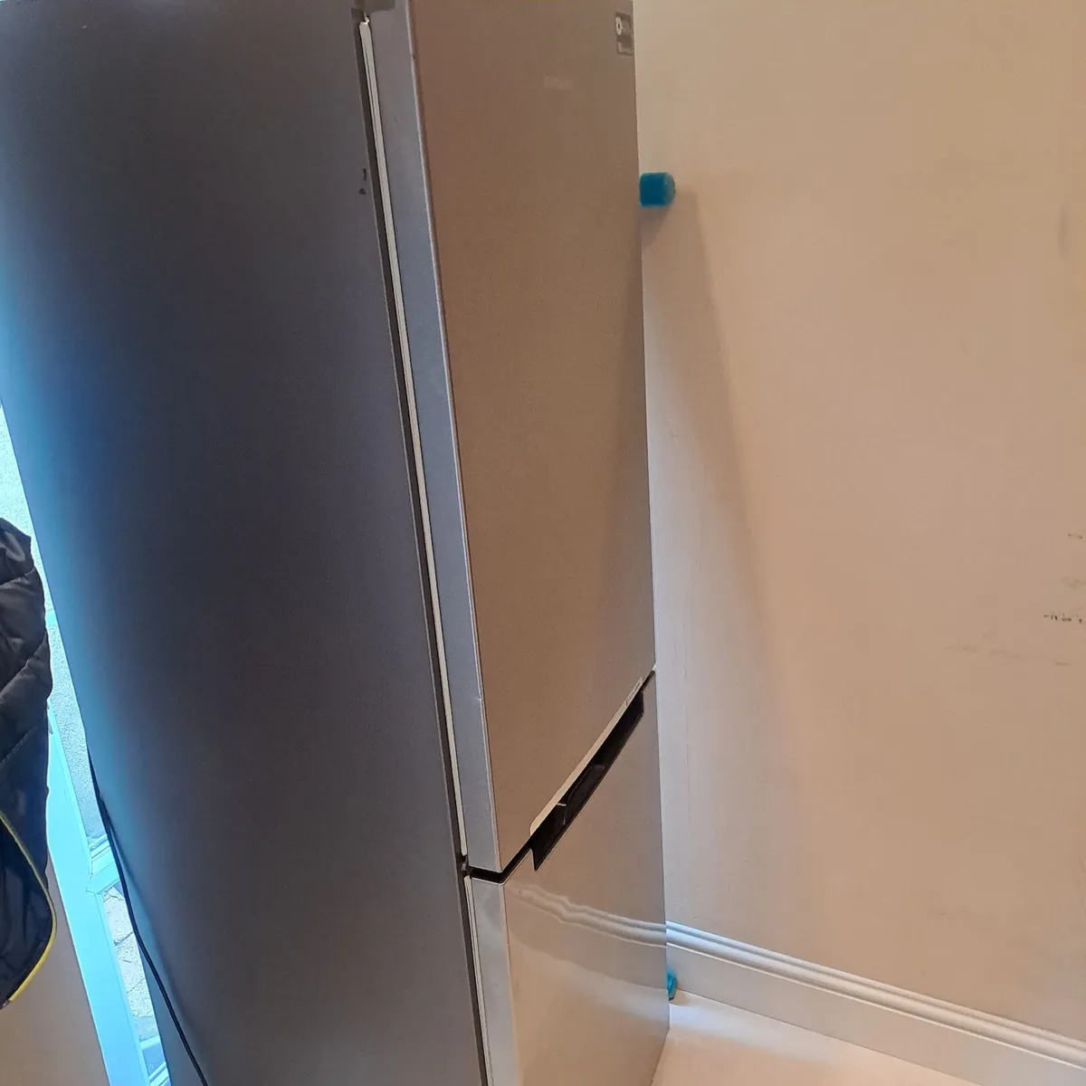 Samsung Fridge Freezer - Image 4