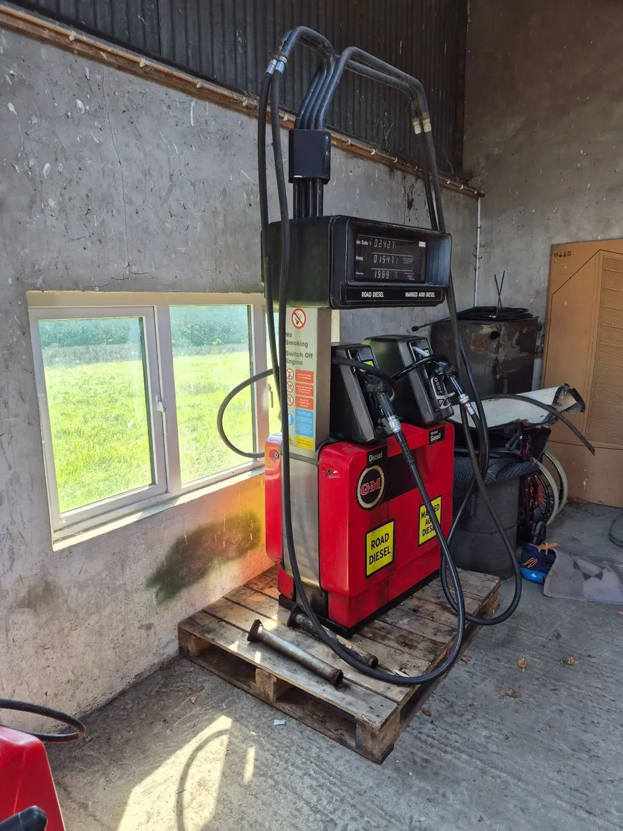 Forecourt petrol/Diesel pumps - Image 2