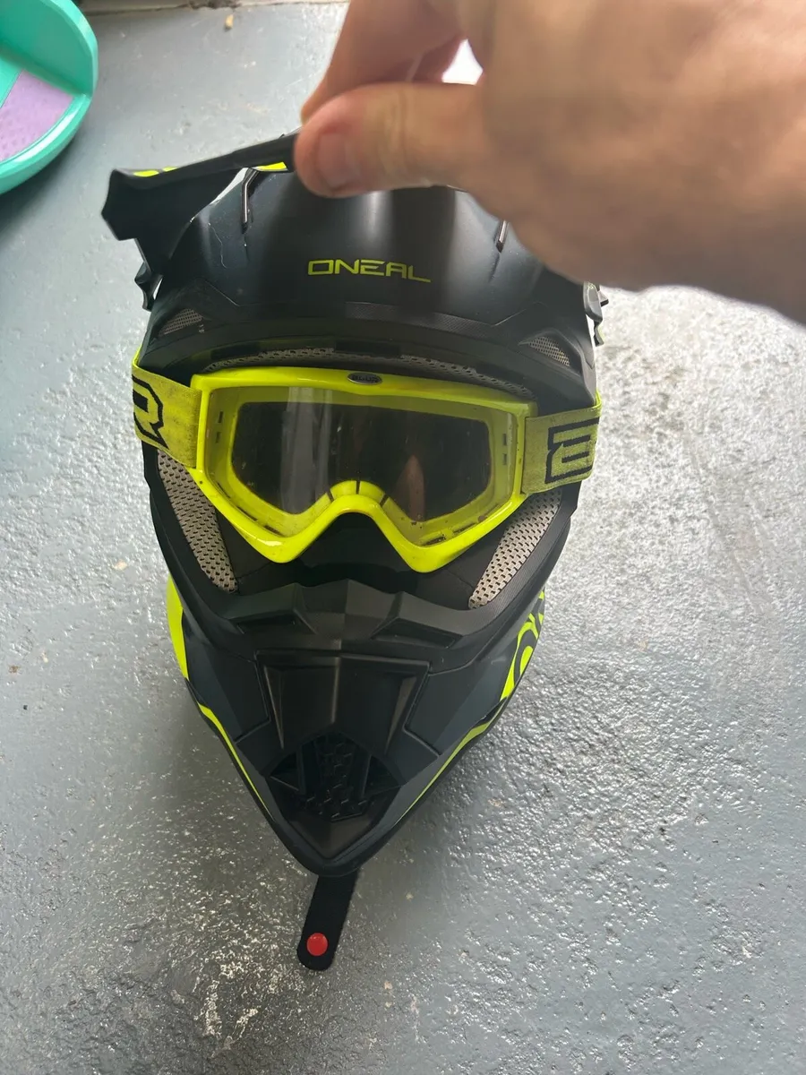 MX Helmet - Image 4