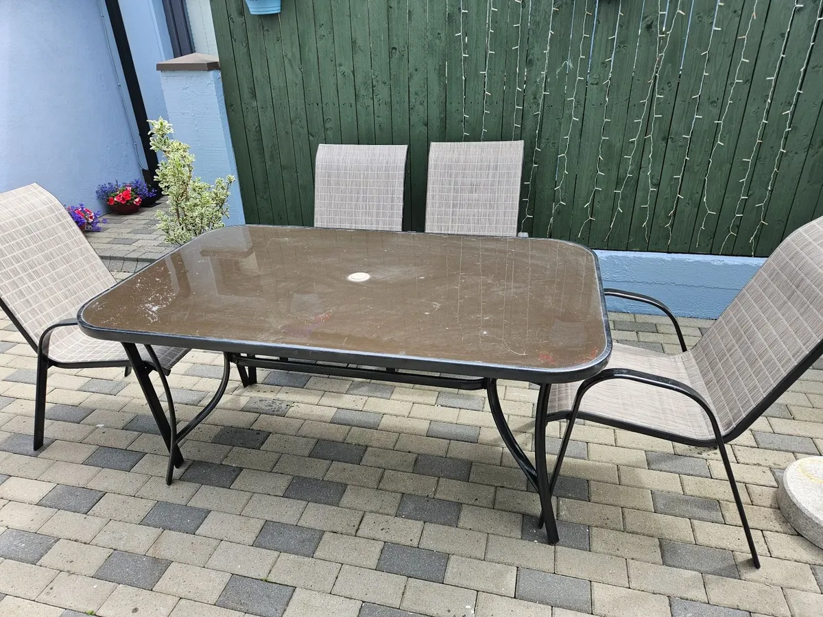Metal Garden Table & 6 Chairs - Image 3