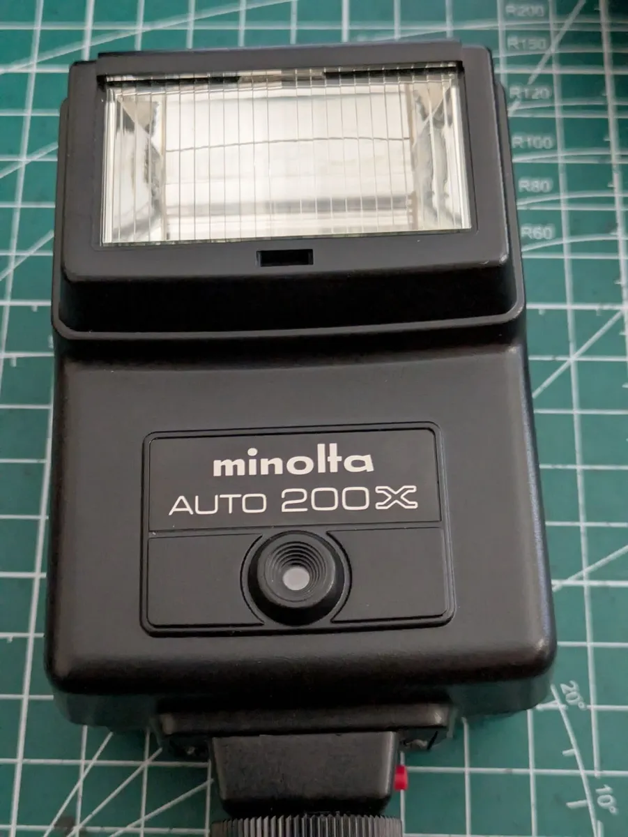 Minolta auto 200X flash - Image 3