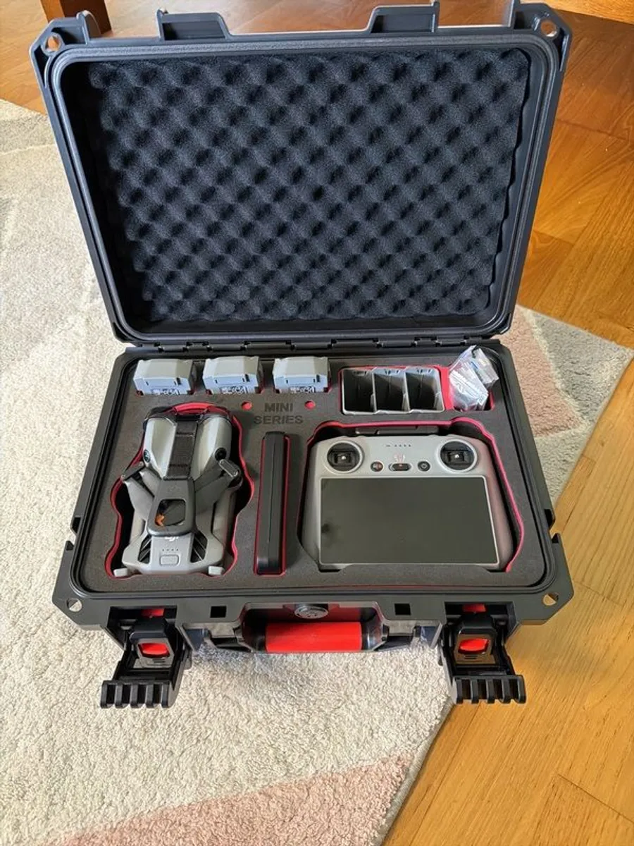 DJI Mini 5 Pro Fly More Combo - Image 1